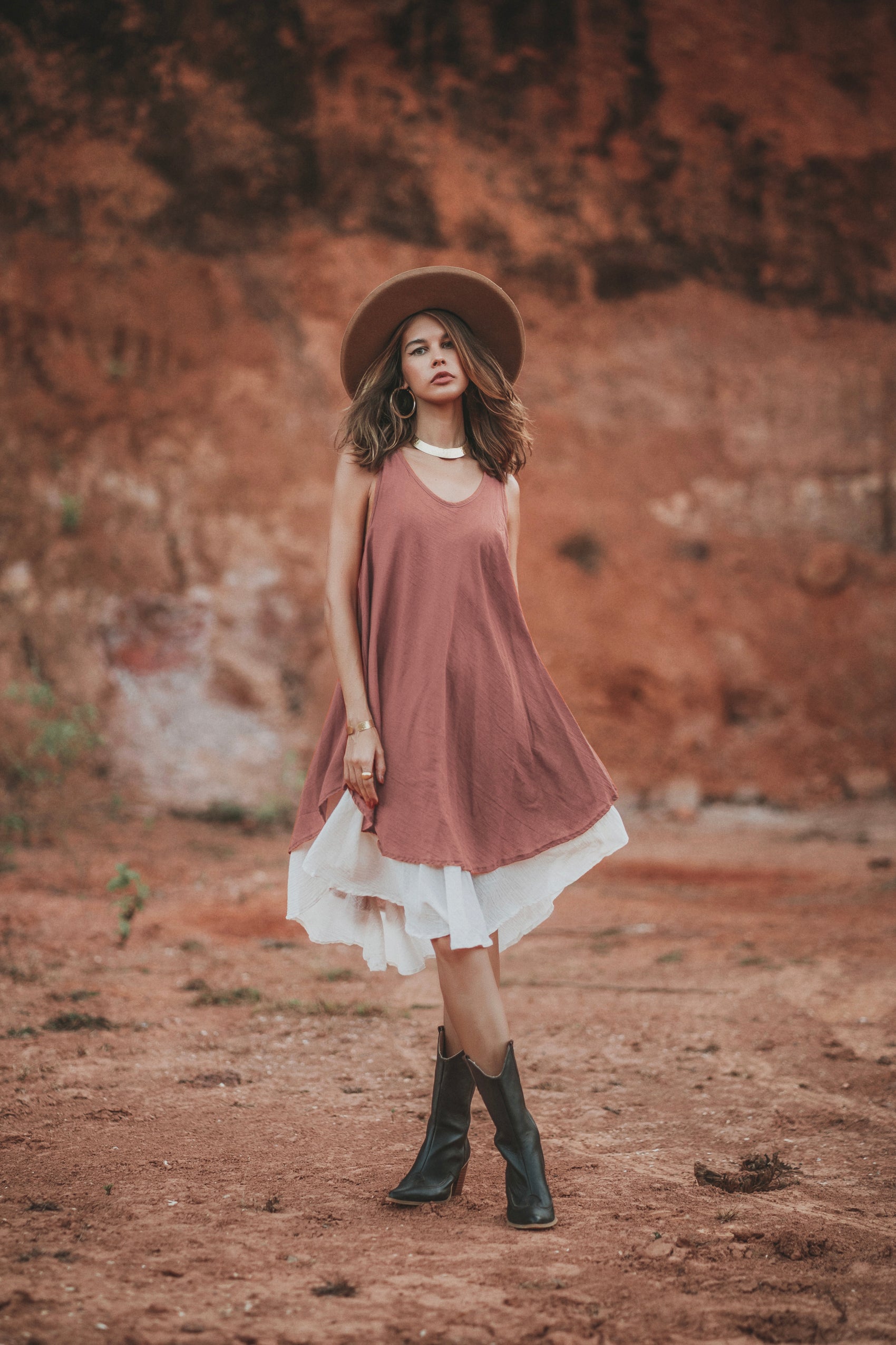 Boho Chic Outfit Ideas: How to Style Boho Dresses