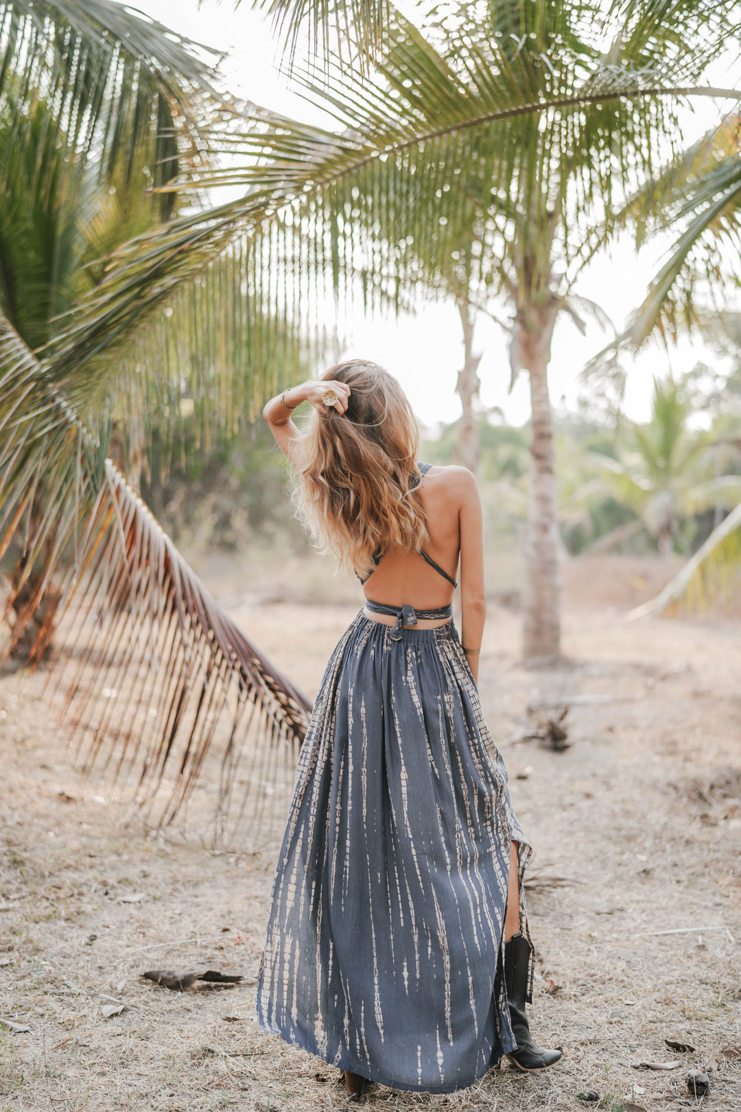 Boho Tie Dye Maxi Dress Kiana for Women | Comfortable & Elegant Summer Dress | Bohemian Style in Dark Grey Boho Tie Dye Maxi Dress Kiana for Women | Comfortable & Elegant Summer Dress | Bohemian Style in Dark Grey