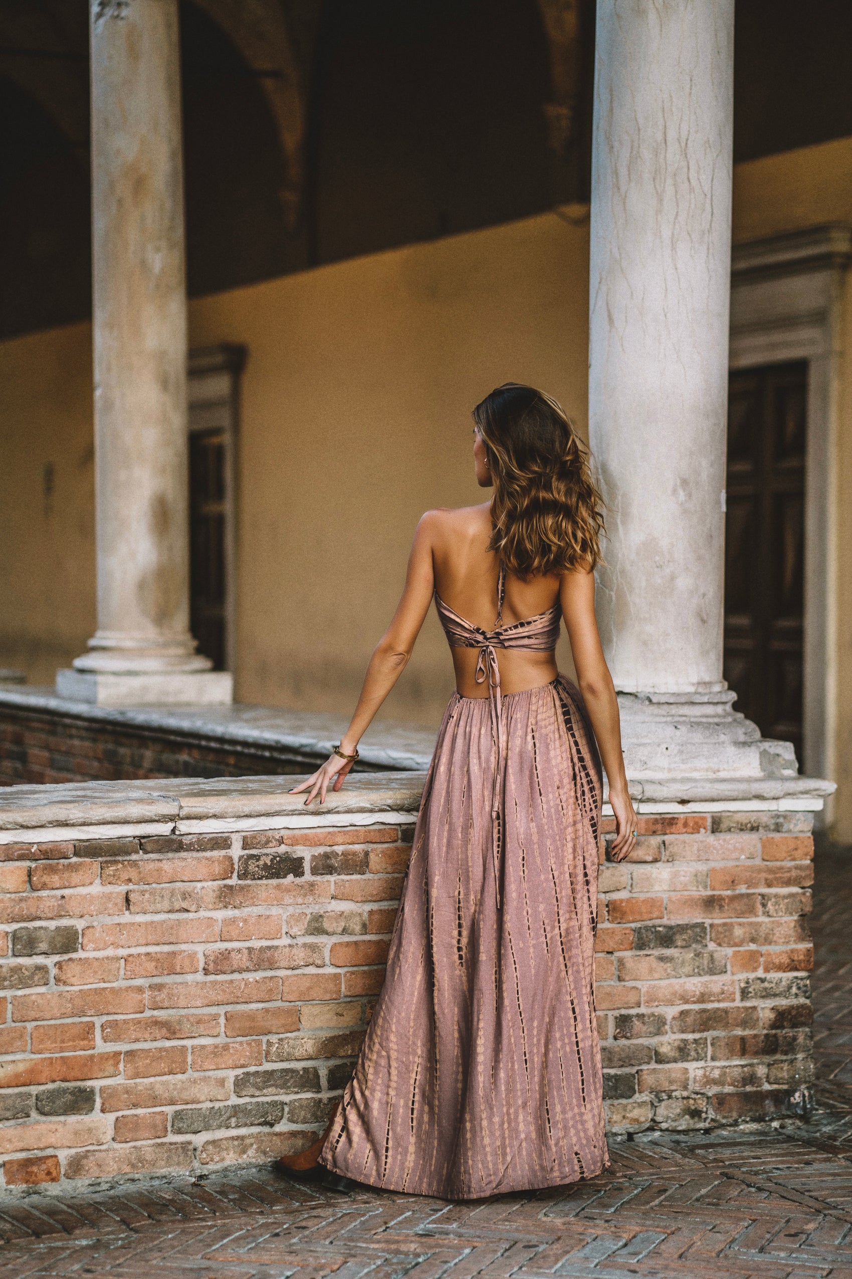 Aphrodite Dress Lioness – Thaluta