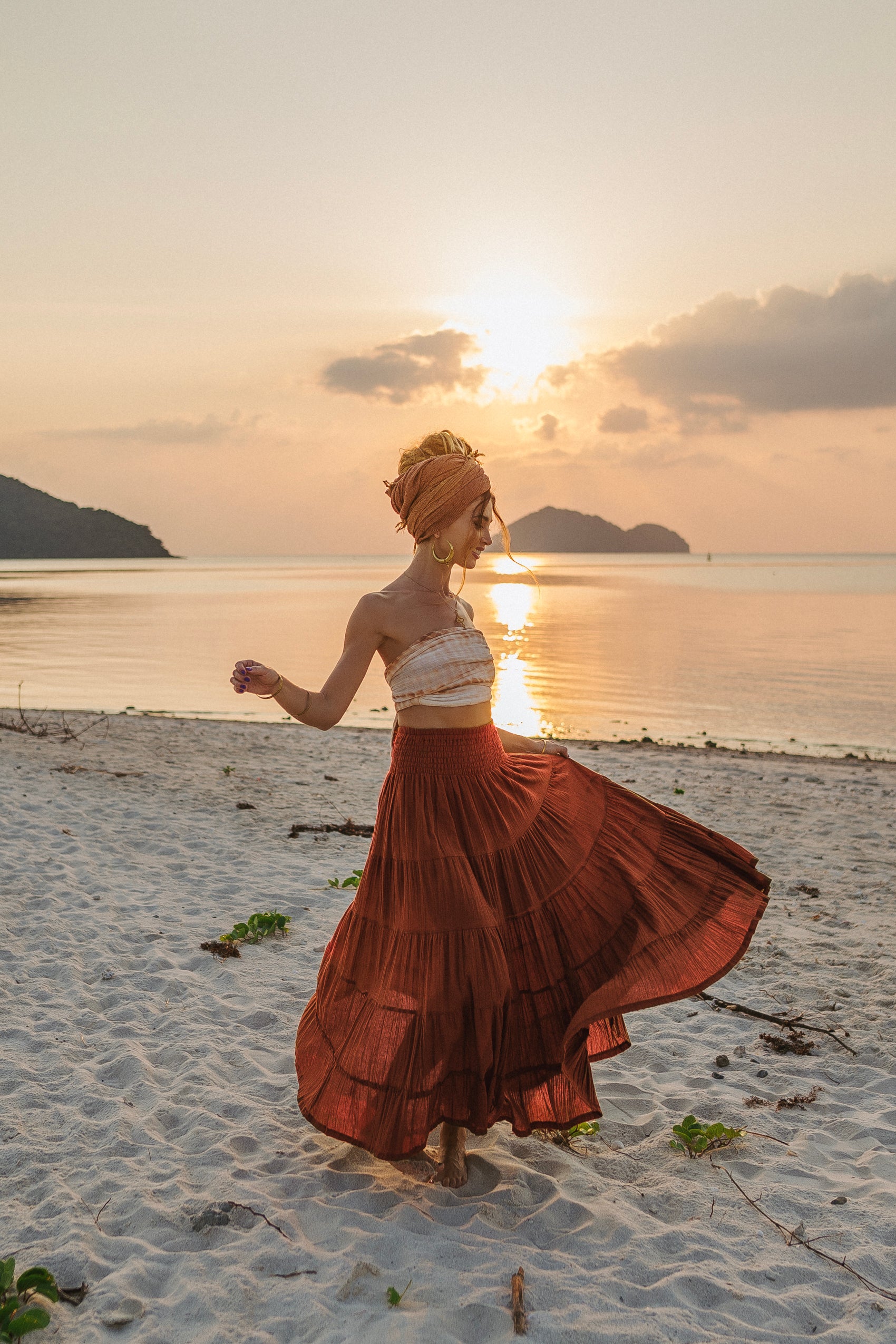 Maxi Skirt Moana Rust – Thaluta