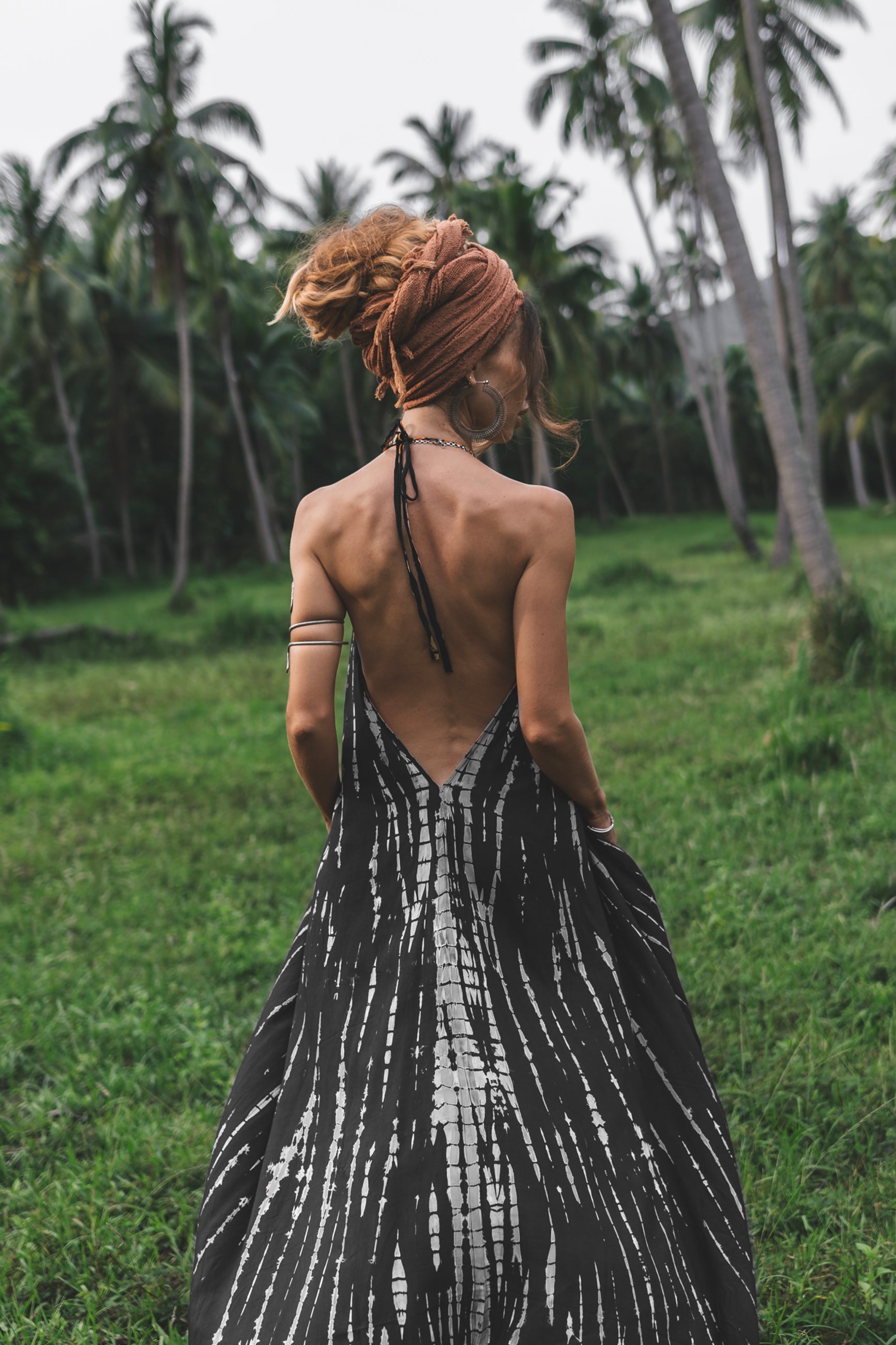 Flamingo Tie Dye Dress Black – Thaluta