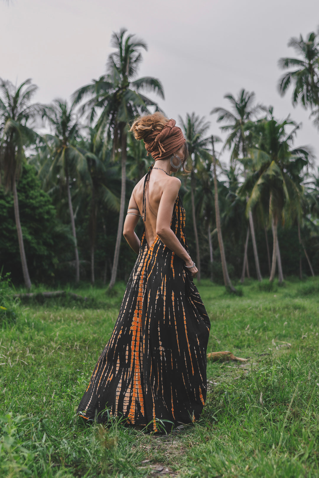 Boho Maxi Tie Dye Dress for Women / Open Back Bohemian Summer Resort Outfit in Phoenix Boho Maxi Tie Dye Dress for Women / Open Back Bohemian Summer Resort Outfit in Phoenix